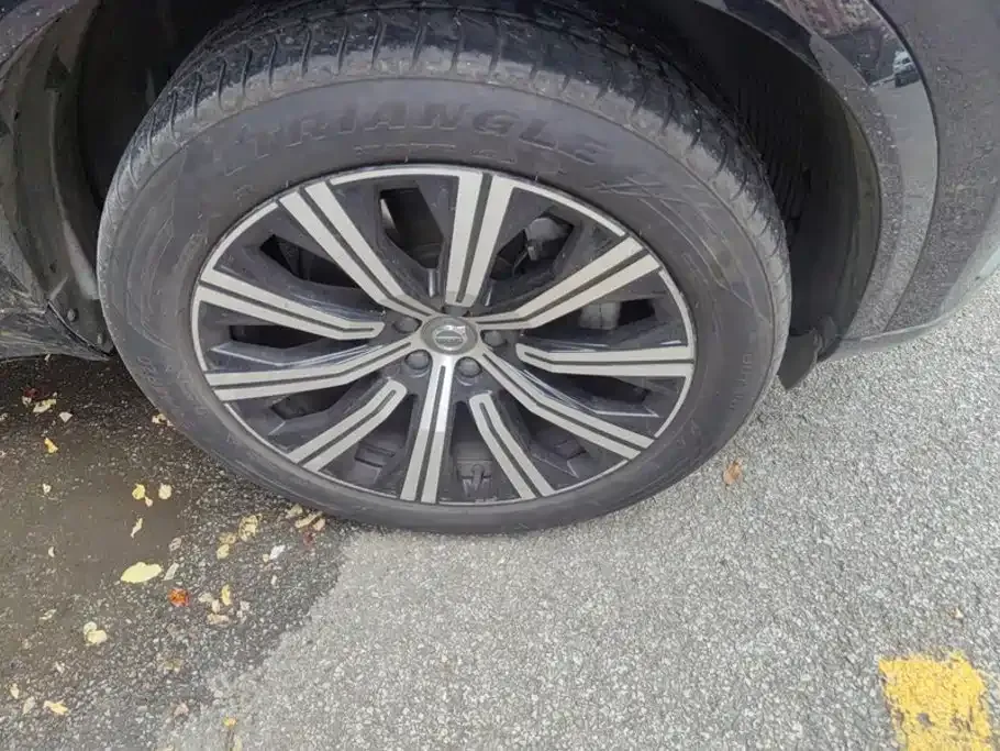 Volvo XC90 2022 из CN, фото 8
