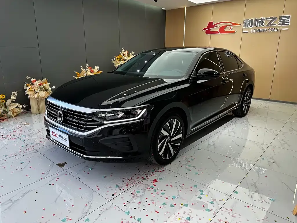 Volkswagen Passat — фото 1