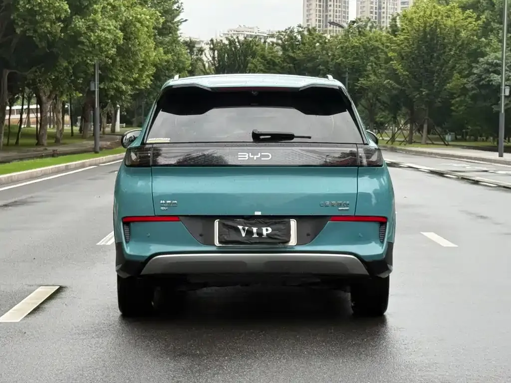 BYD Hiace 05 EV — фото 4