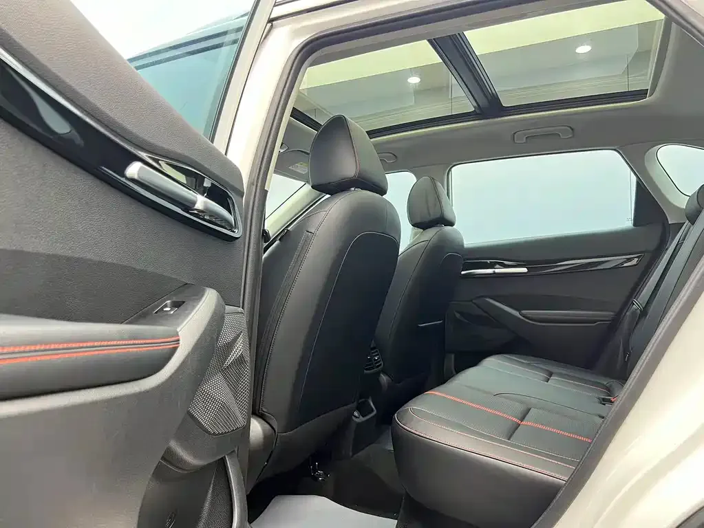 Kia KX3 — фото 10