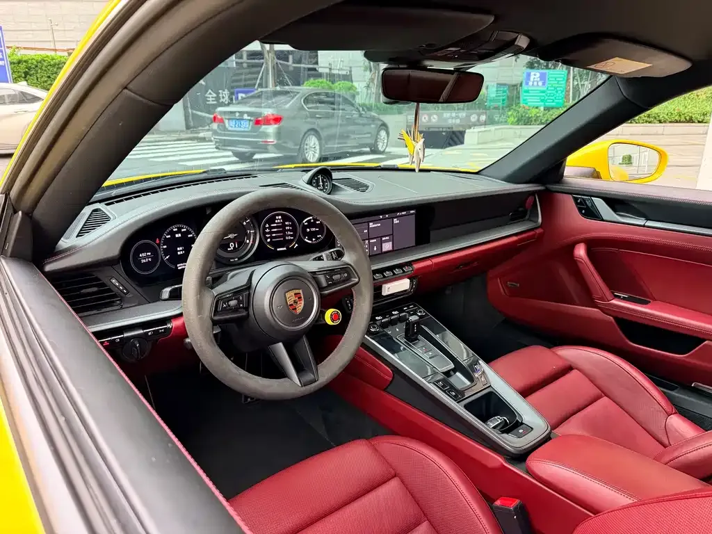 Porsche 911 2021 из CN, фото 7