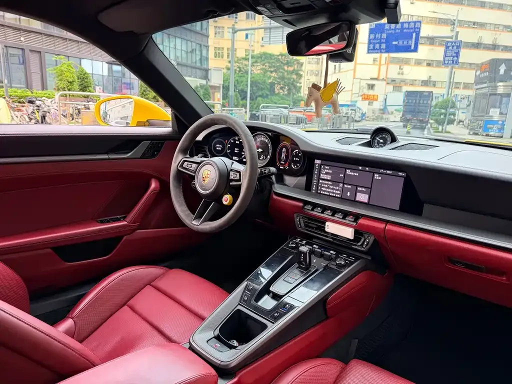 Porsche 911 2021 из CN, фото 8