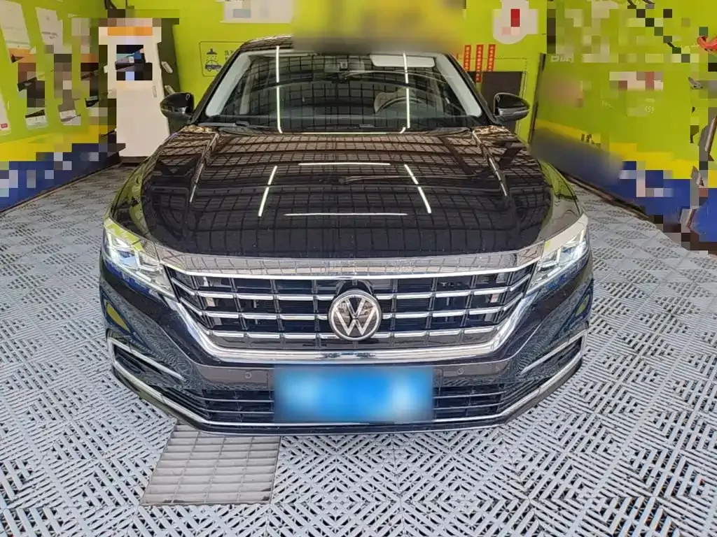 Volkswagen Passat — фото 4