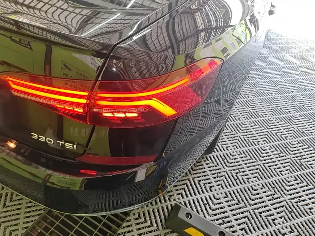 Volkswagen Passat — фото 8