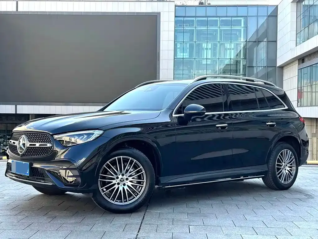Mercedes-Benz GLC — фото 1