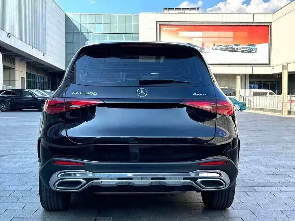 Mercedes-Benz GLC — фото 8