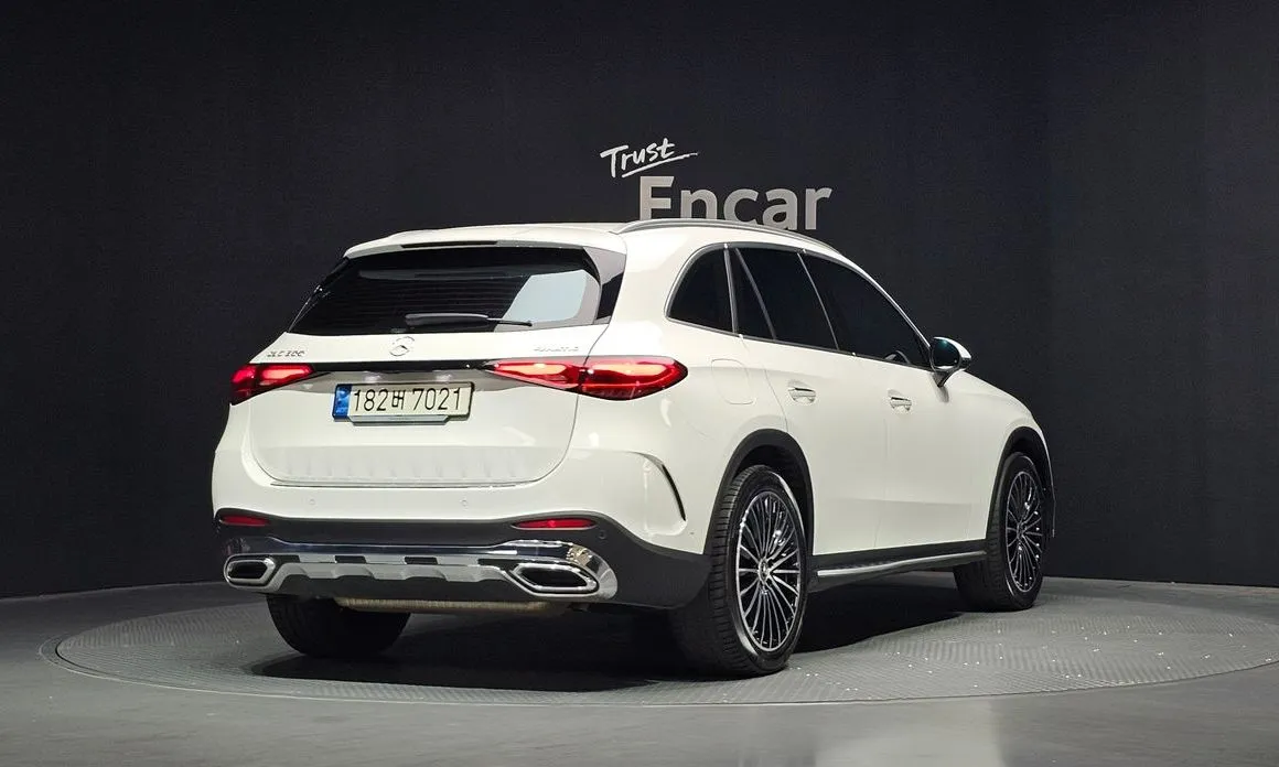 Mercedes-Benz GLC-Class 2023 из KR, фото 2