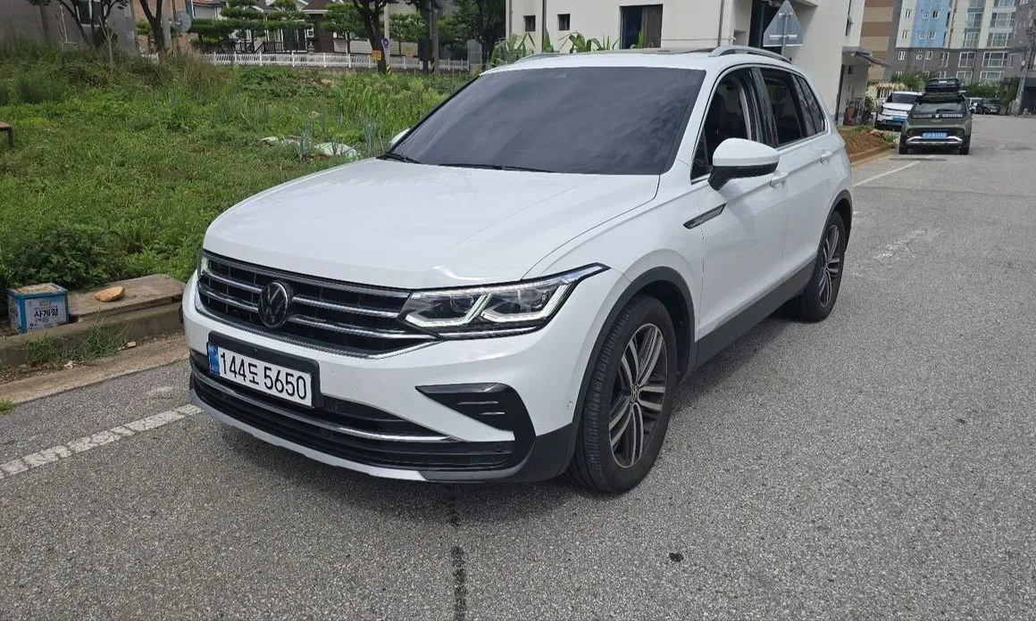 Volkswagen Tiguan — фото 10