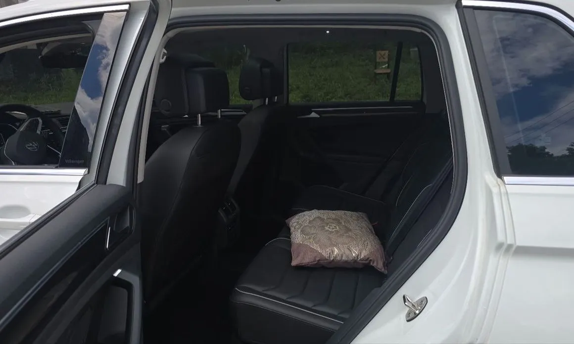 Volkswagen Tiguan — фото 6