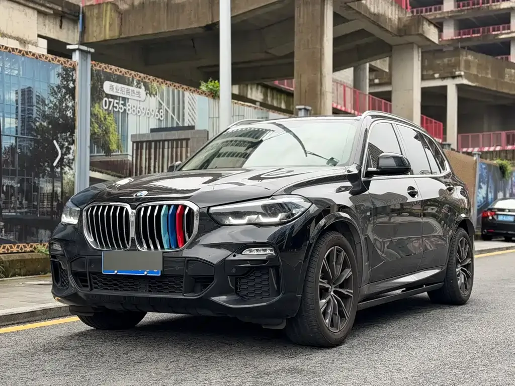 BMW X5 (Import) — фото 1