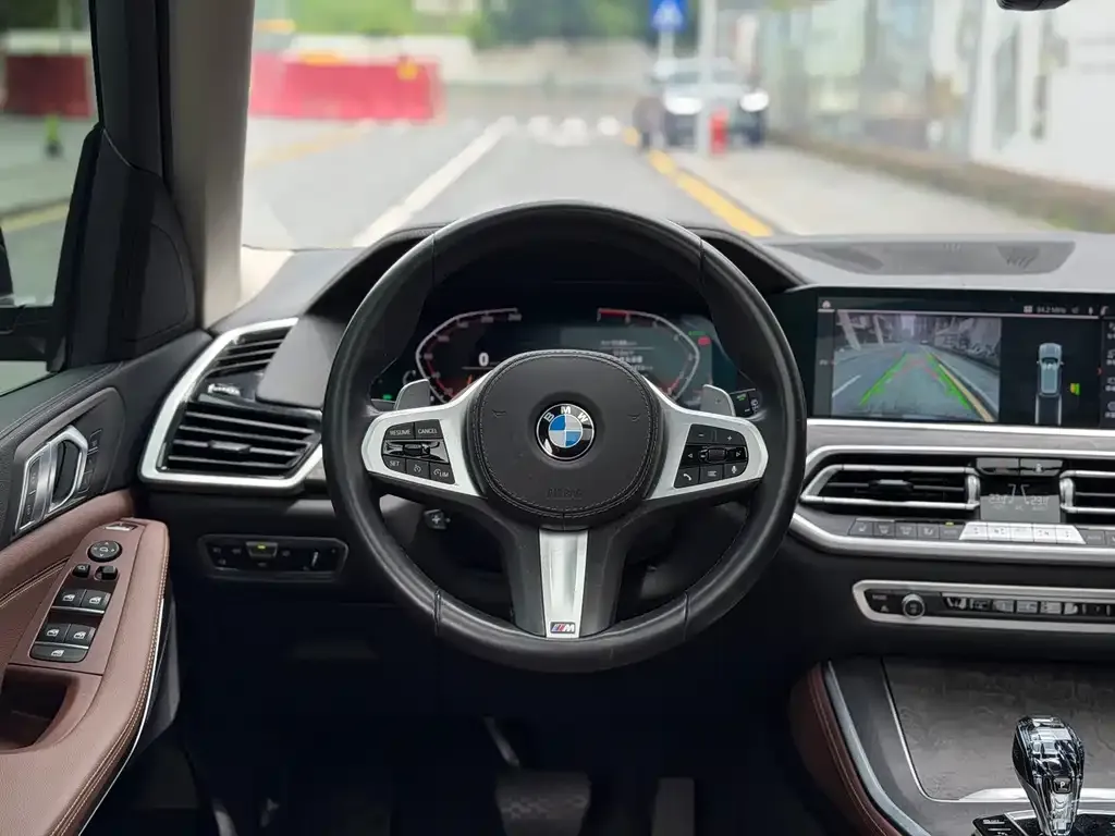 BMW X5 (Import) — фото 4
