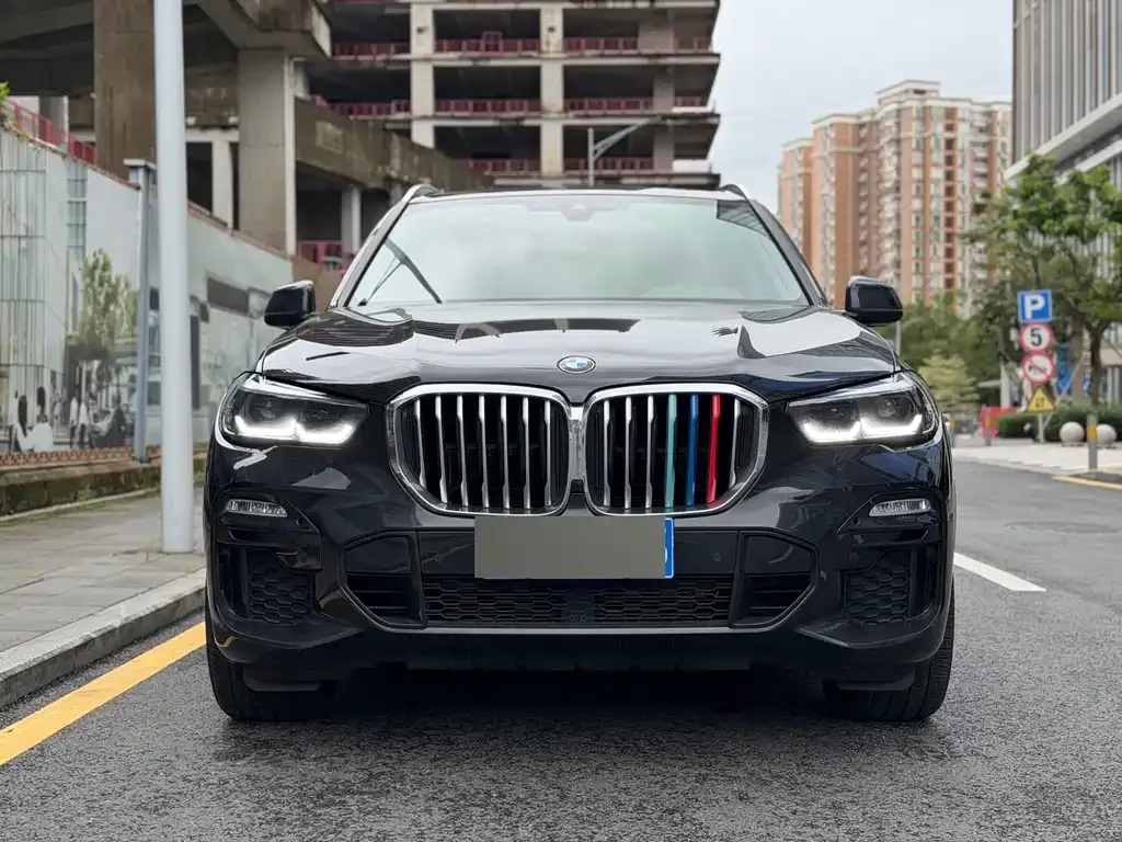 BMW X5 (Import) — фото 5
