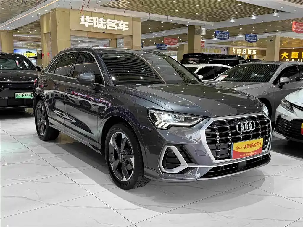 Audi Q3 — фото 6