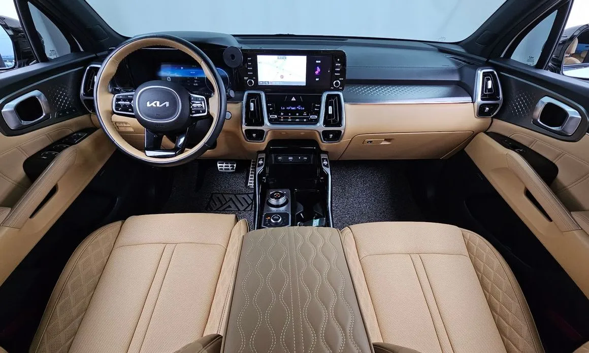 Kia Sorento — фото 6
