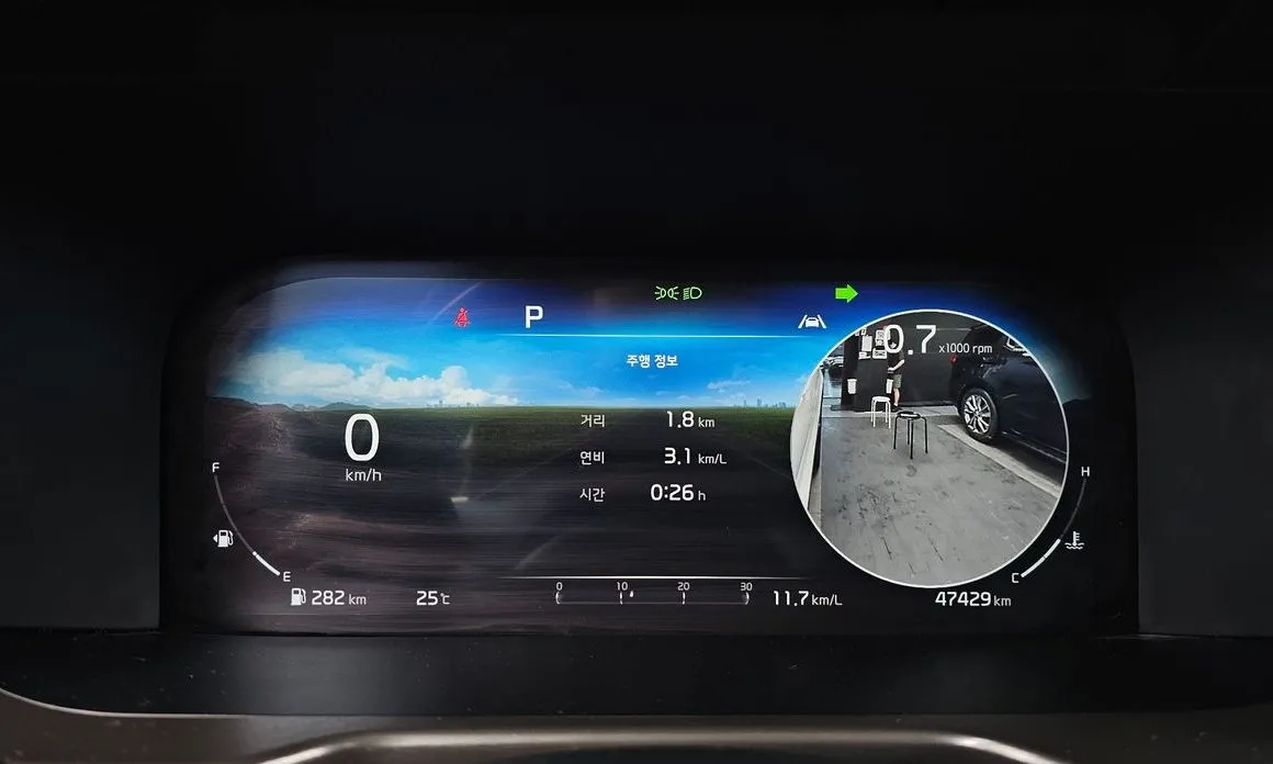 Kia Sorento — фото 8