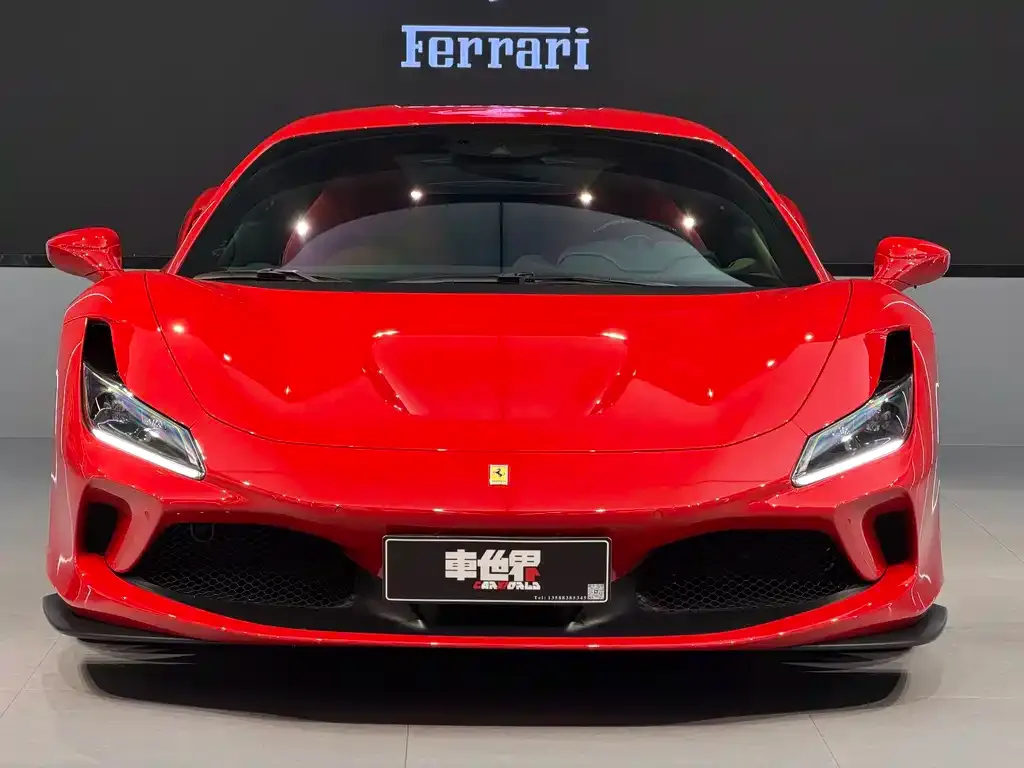 Ferrari F8 — фото 8