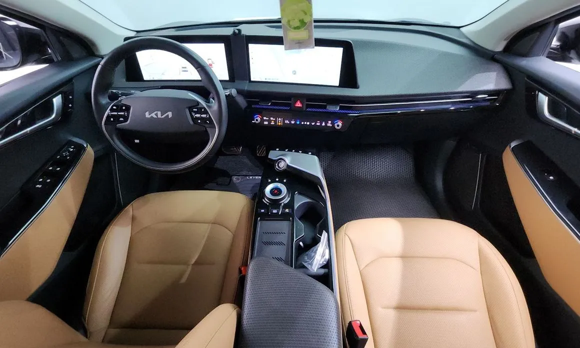 Kia EV6 — фото 6