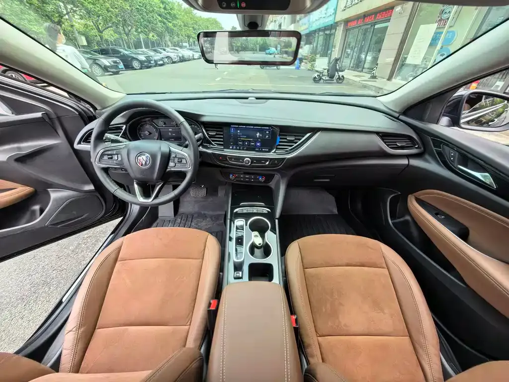 Buick Regal — фото 3