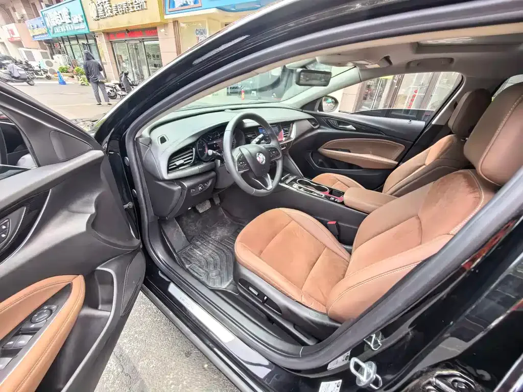 Buick Regal — фото 9