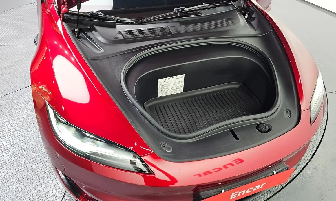 Tesla Model 3 2024 из KR, фото 9