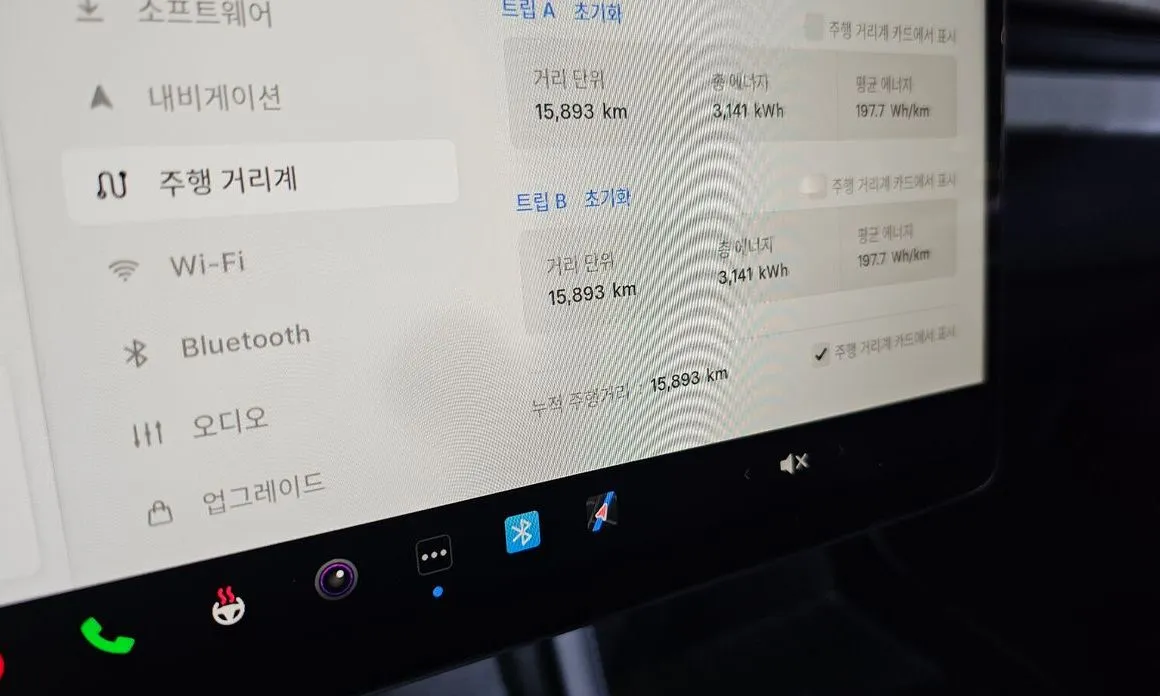 Tesla Model 3 2024 из KR, фото 5