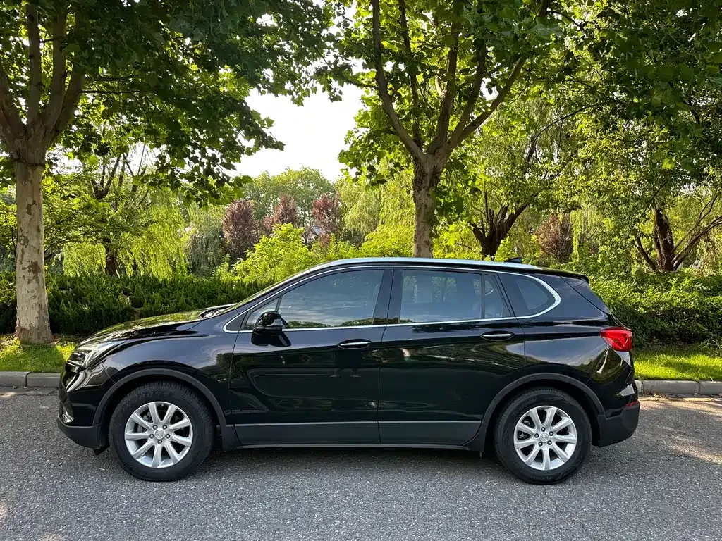 Buick Envision Plus — фото 8
