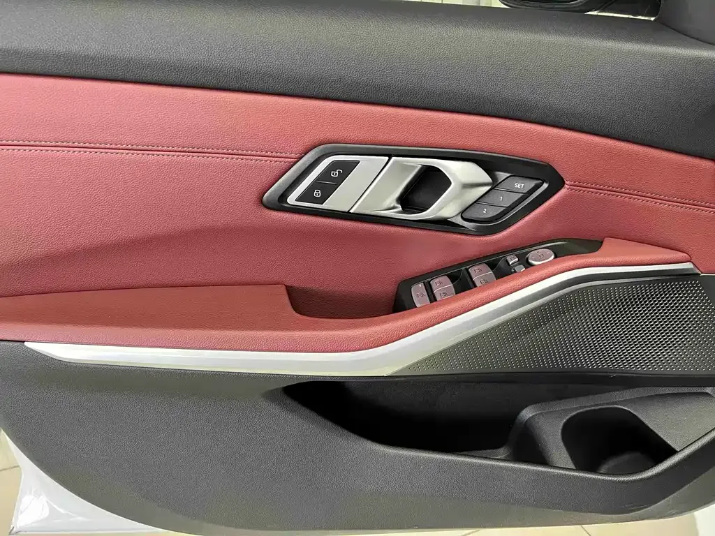 BMW 3 Series — фото 10