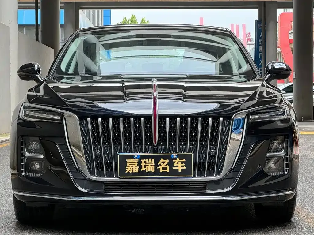 Hongqi H5 — фото 5