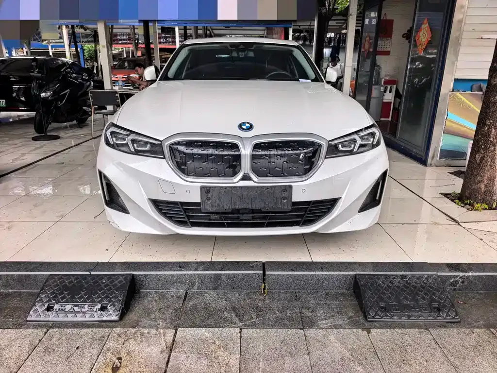 BMW i3 — фото 10