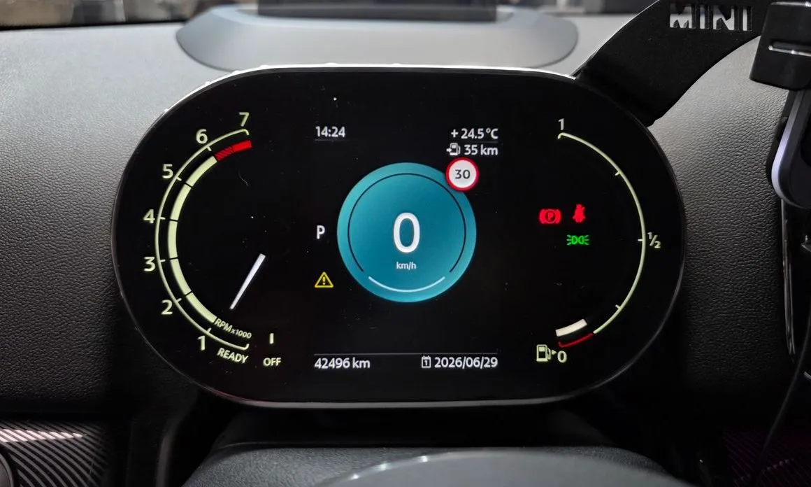 Mini Countryman 2023 из KR, фото 8