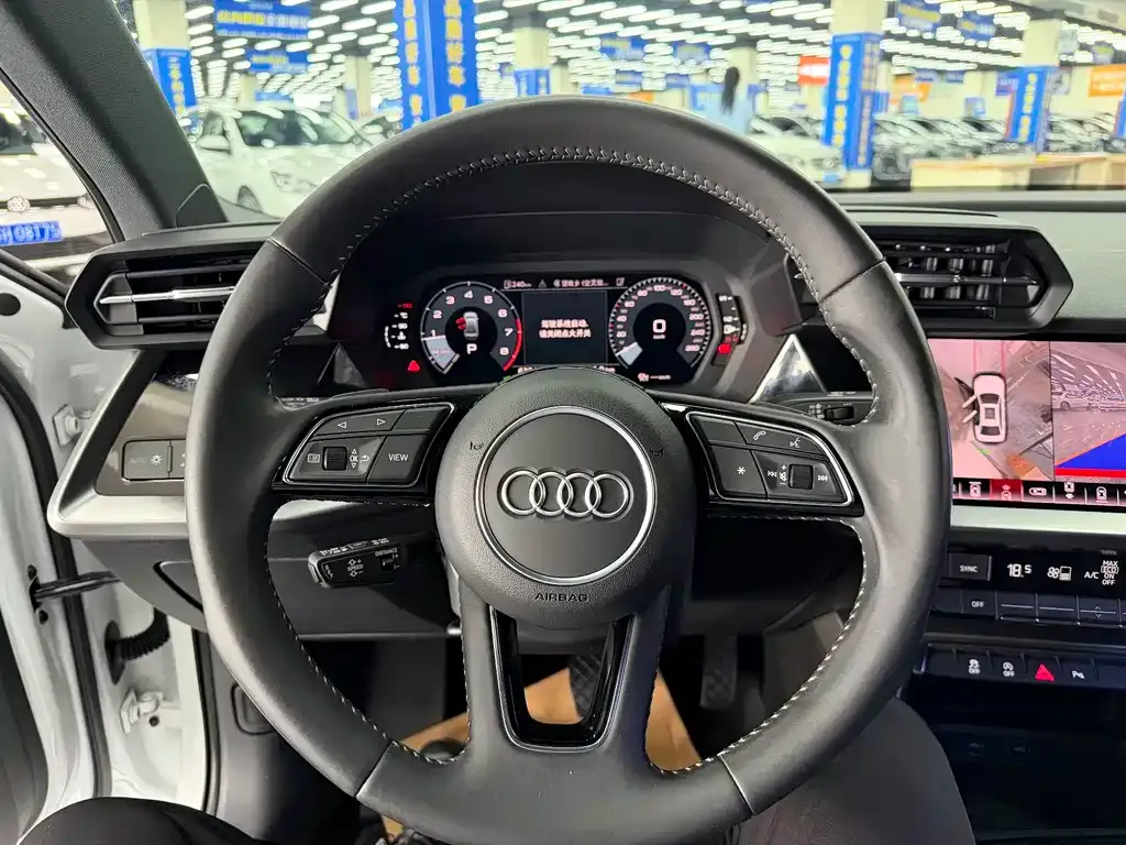 Audi A3 — фото 9