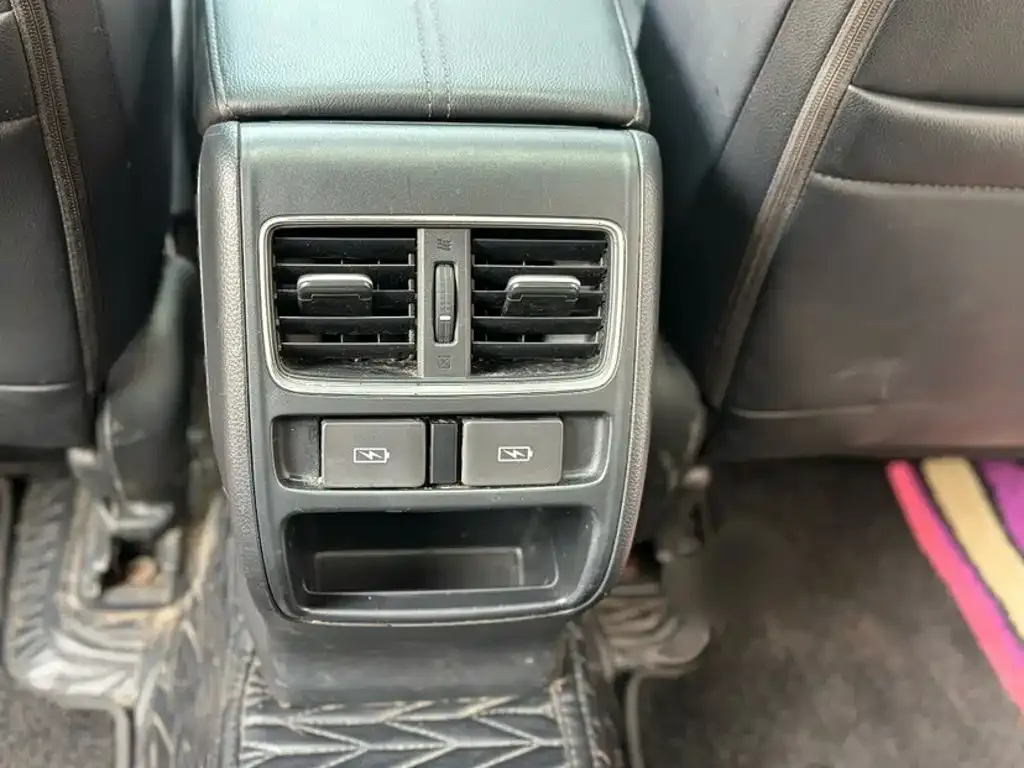 Honda Accord — фото 5