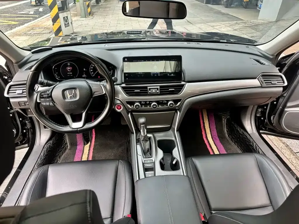 Honda Accord — фото 4