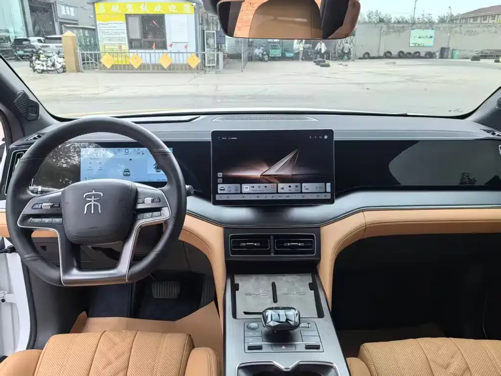 BYD L DM-i 2024 из CN, фото 7
