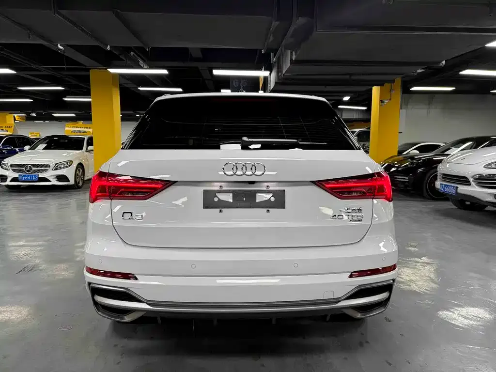 Audi Q3 2021 из CN, фото 3