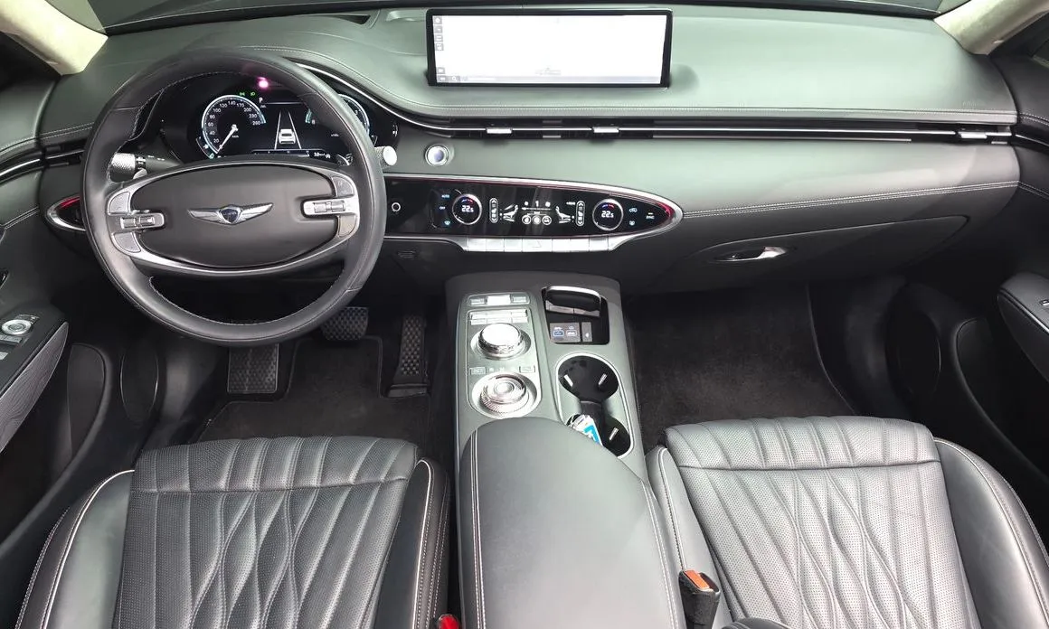 Genesis GV70 — фото 10