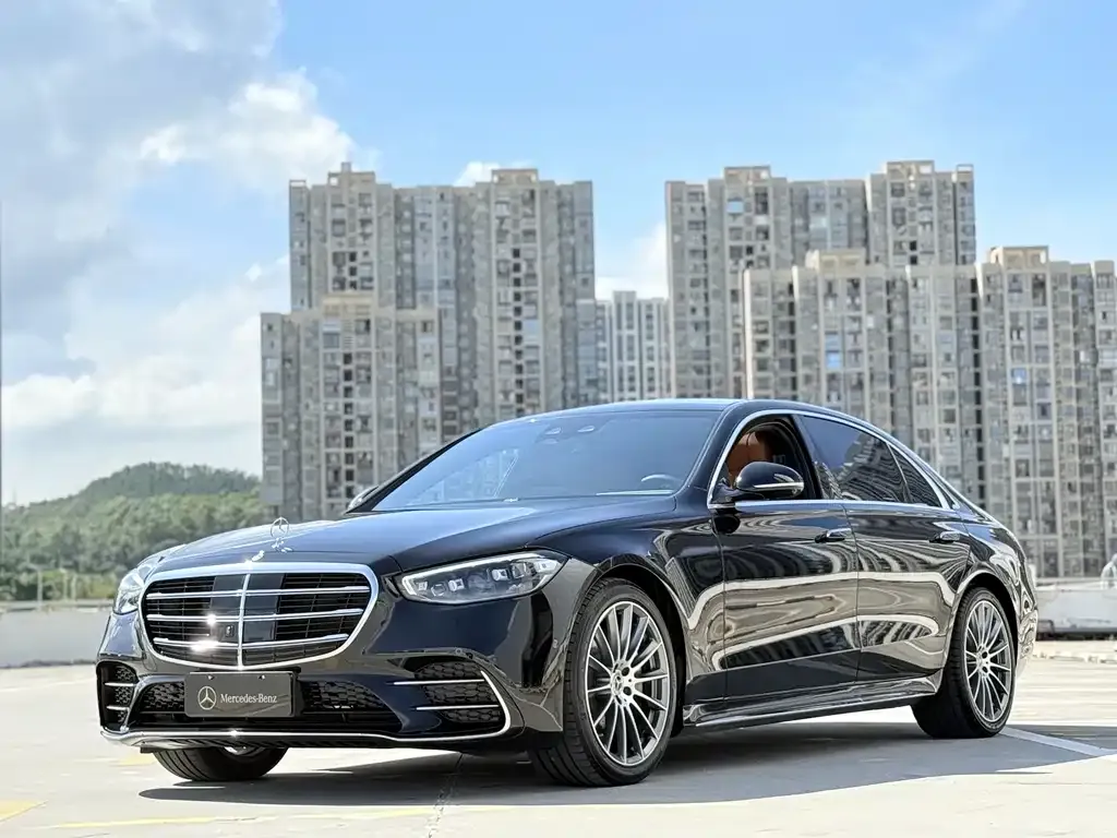 Mercedes-Benz S-Class — фото 1