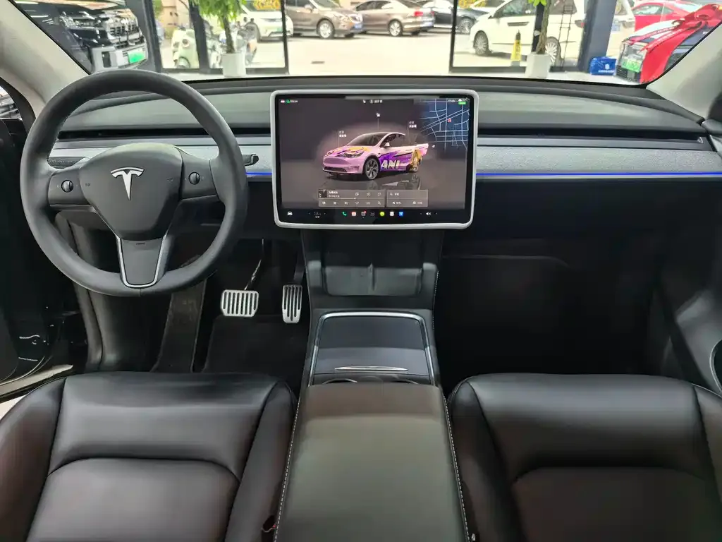 Tesla Model Y — фото 5