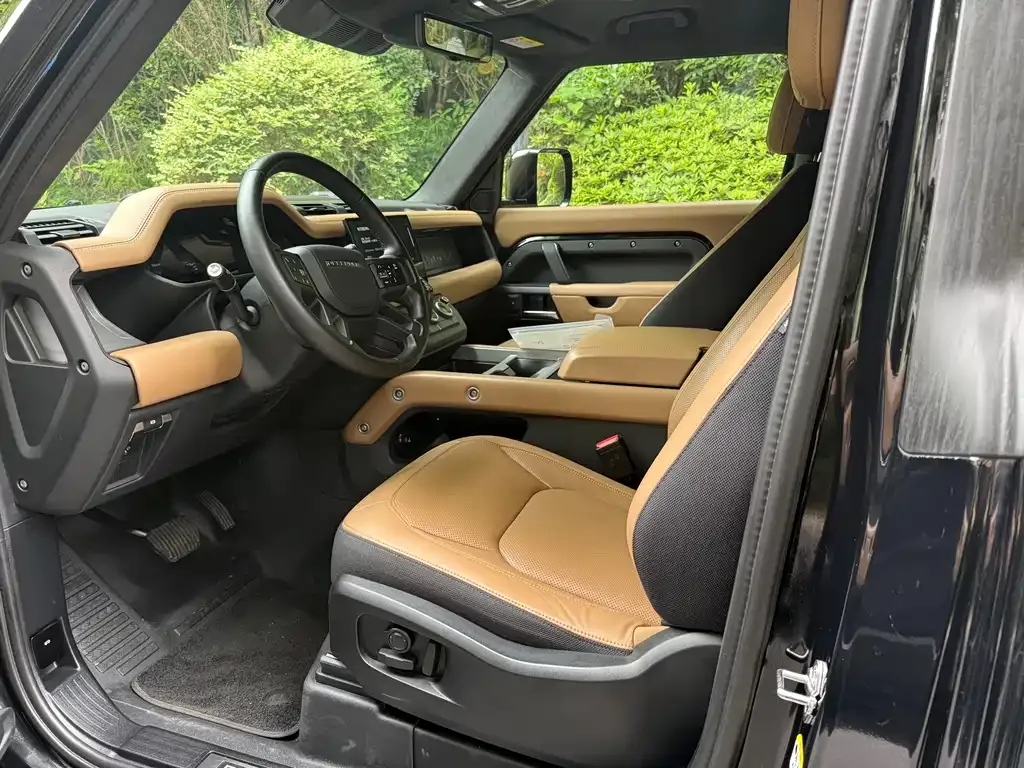 Land Rover Defender — фото 4