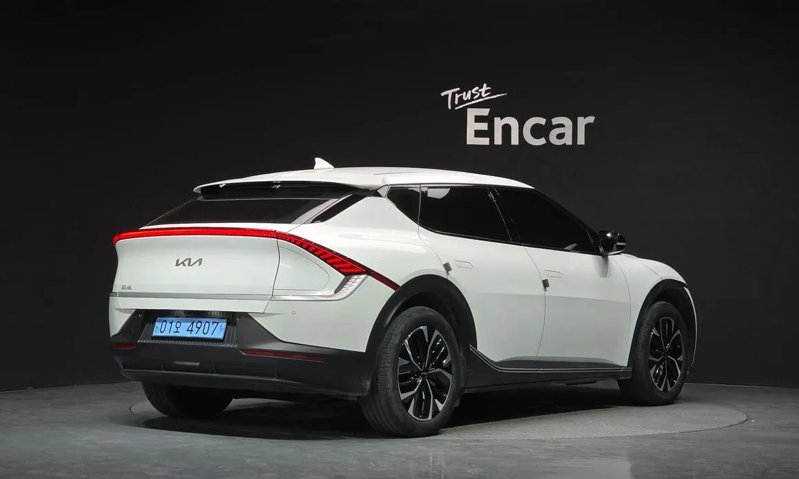 Kia EV6 — фото 3