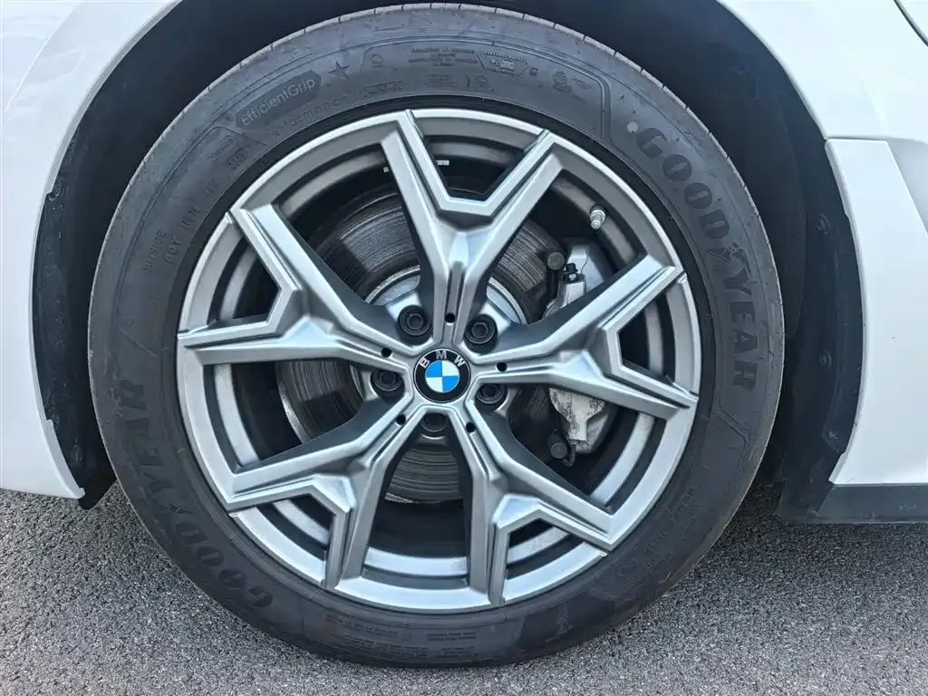 BMW i3 — фото 3