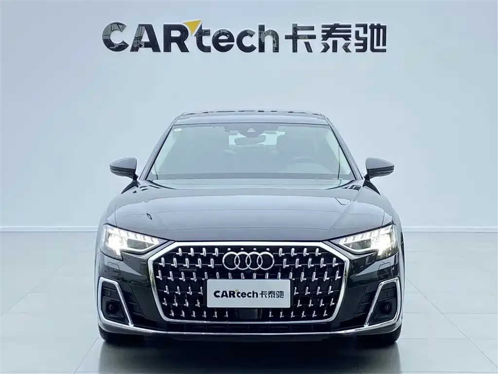Audi A8 — фото 5