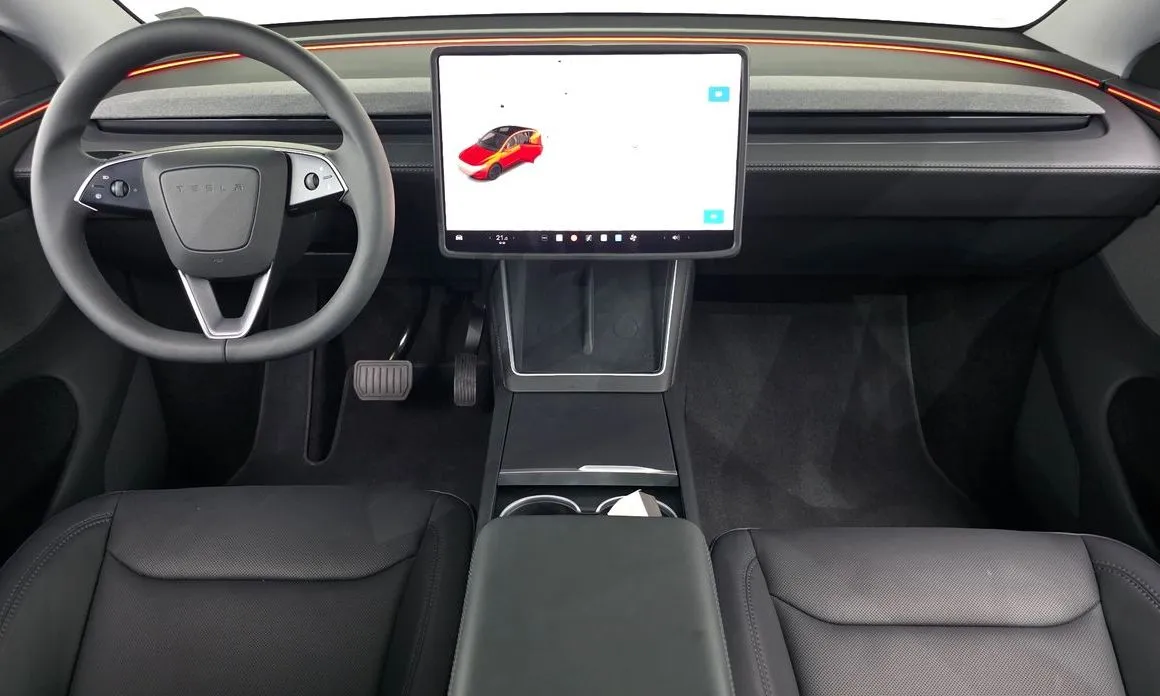 Tesla Model Y — фото 5
