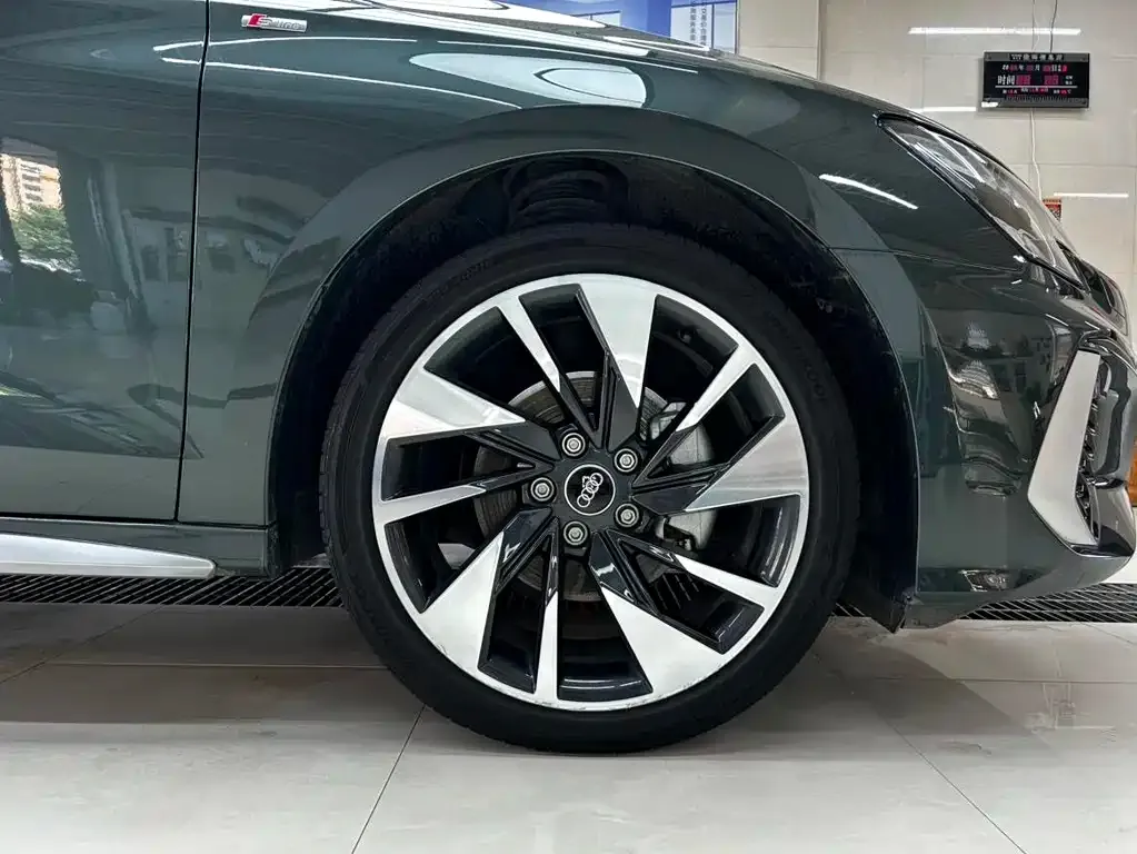 Audi A3 — фото 8