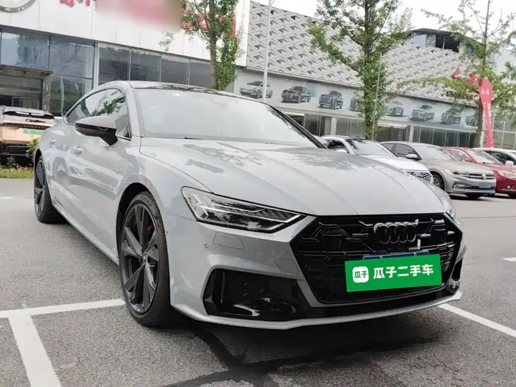 Audi A7L — фото 6