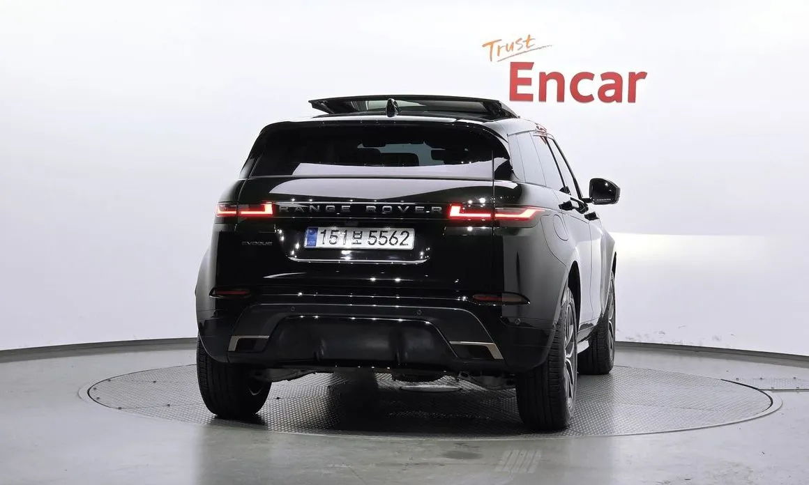 Land Rover Range Rover Evoque — фото 9
