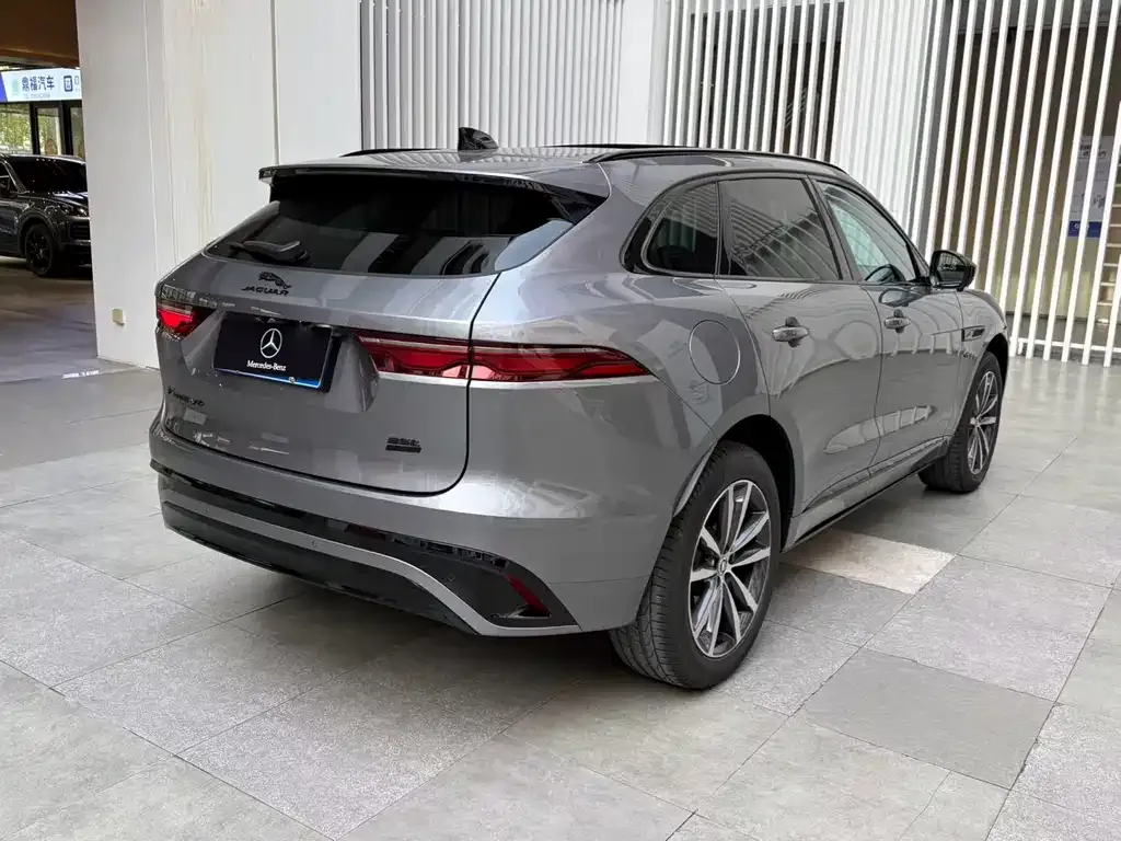 Jaguar F-PACE 2024 из CN, фото 8