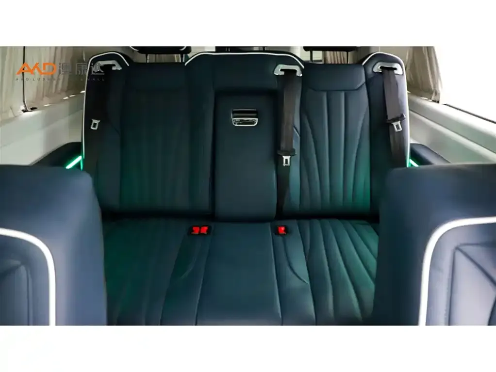Lincoln Navigator — фото 10