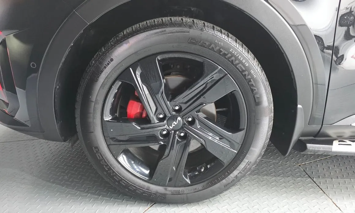 Kia Sorento — фото 5