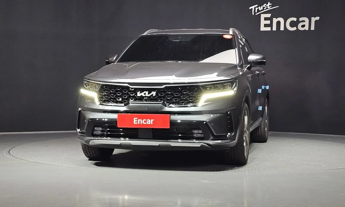 Kia Sorento — фото 10